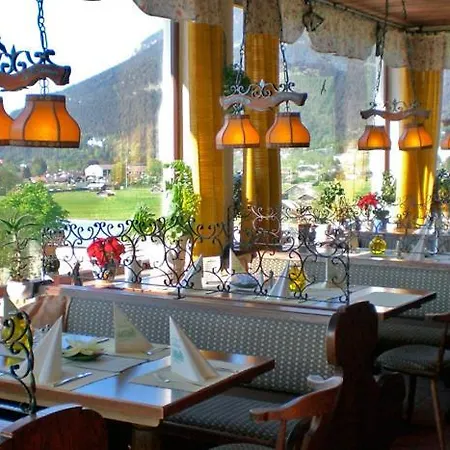 Szálloda Restaurant Hausberg 3*